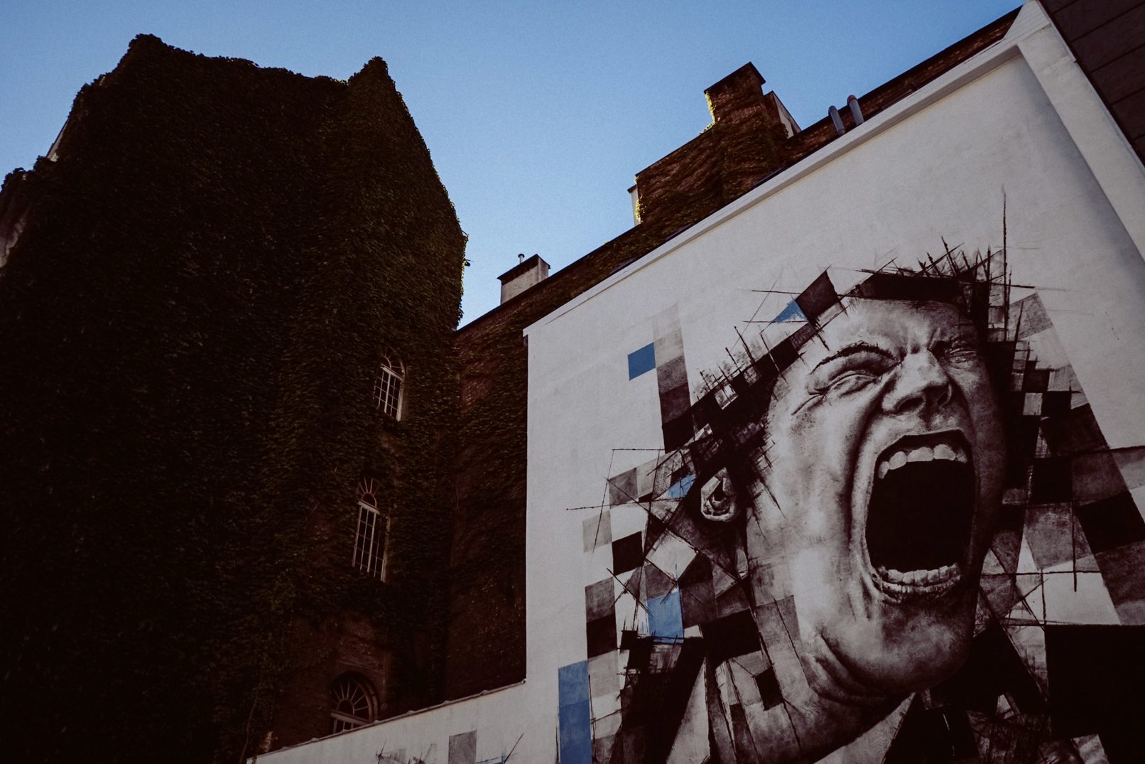 brussels graffiti travel photography