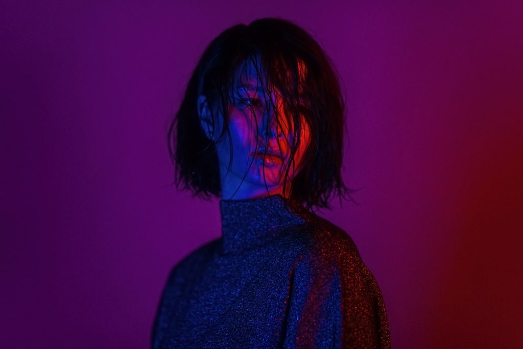 Portraitfotograf in Mannheim, Studioportraits mit LED Lichter im Mannheimer Jungbusch