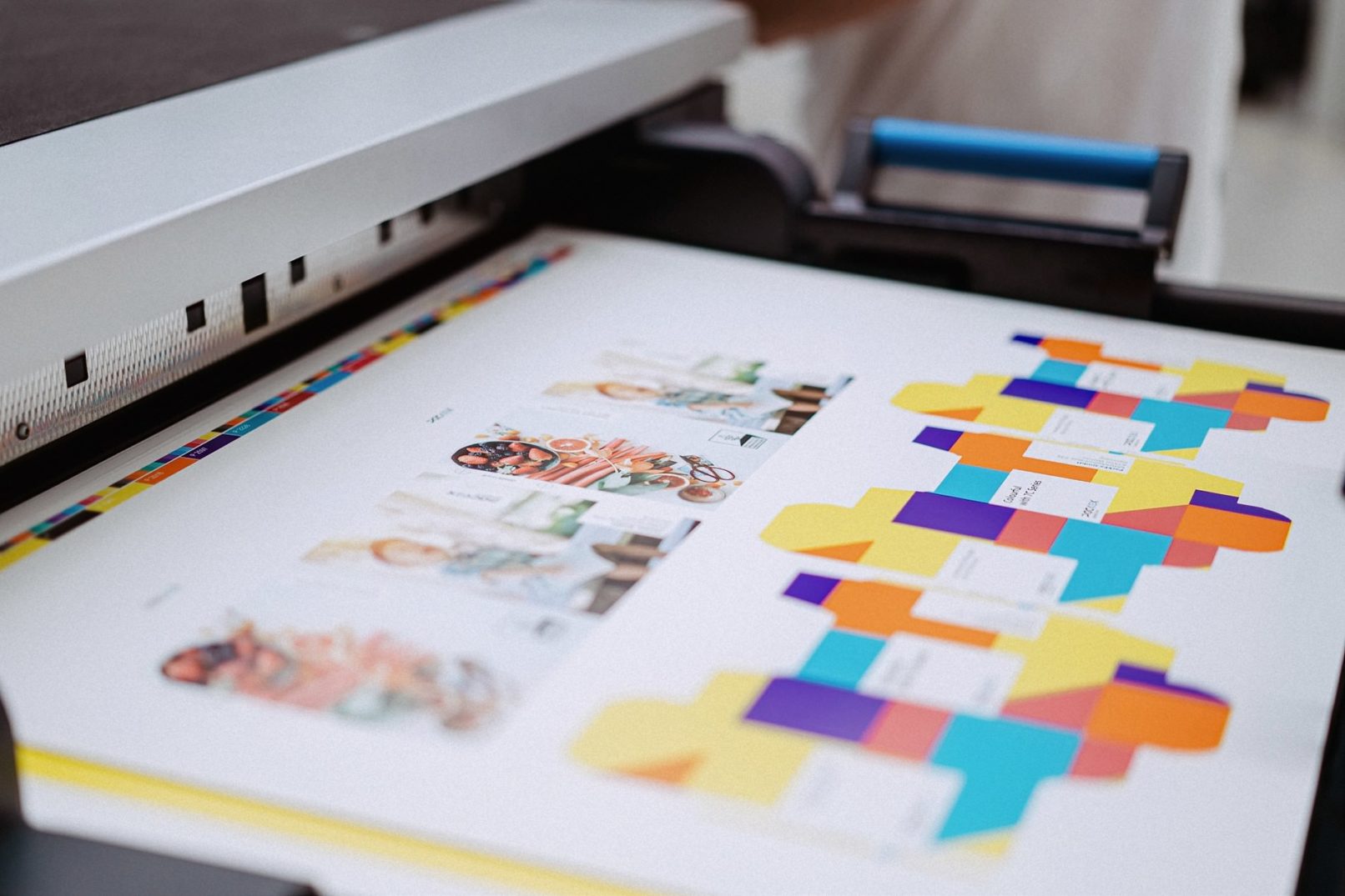 packex worms social media bilder